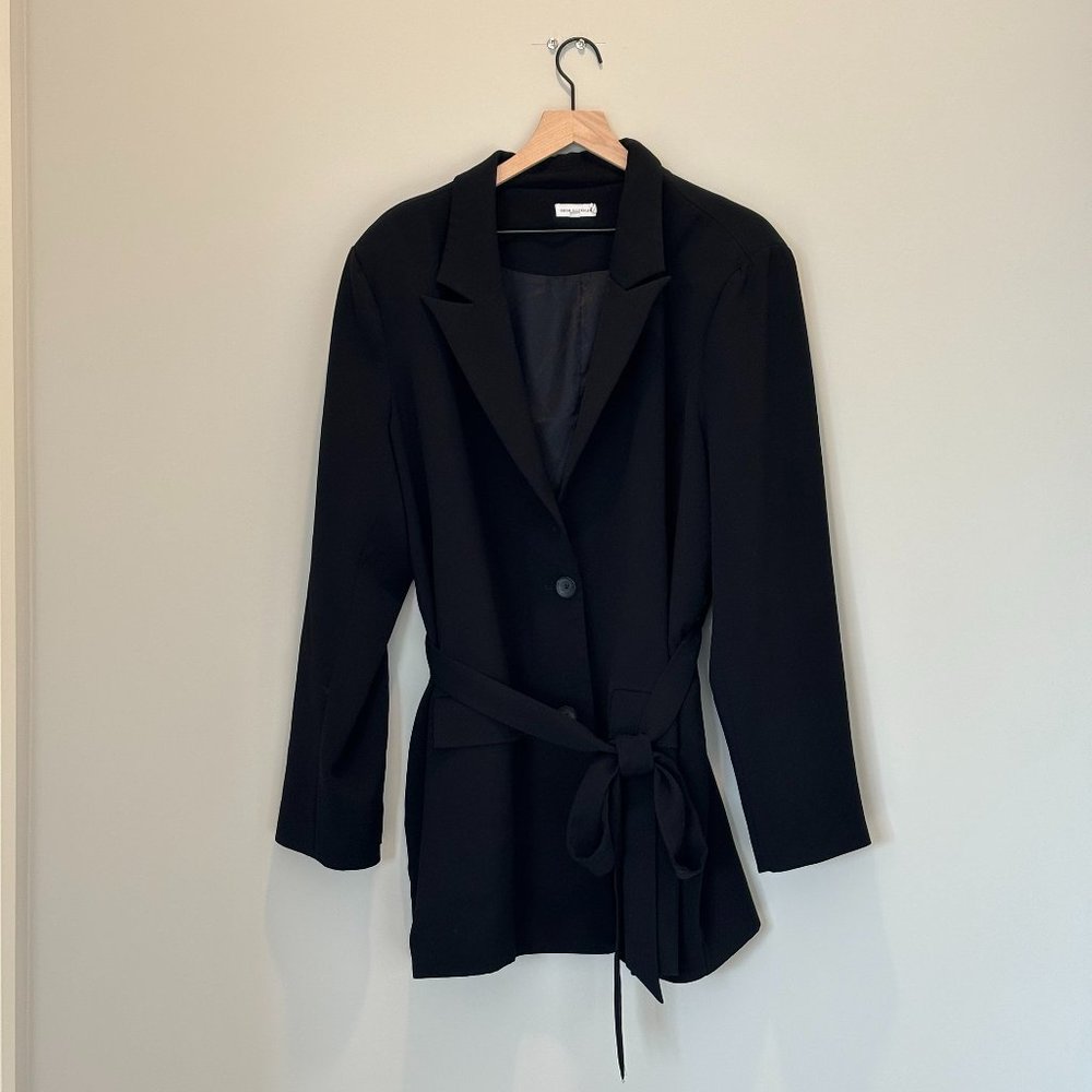 Good American Trench Blazer - Tie Waist - Size 7 (4X)